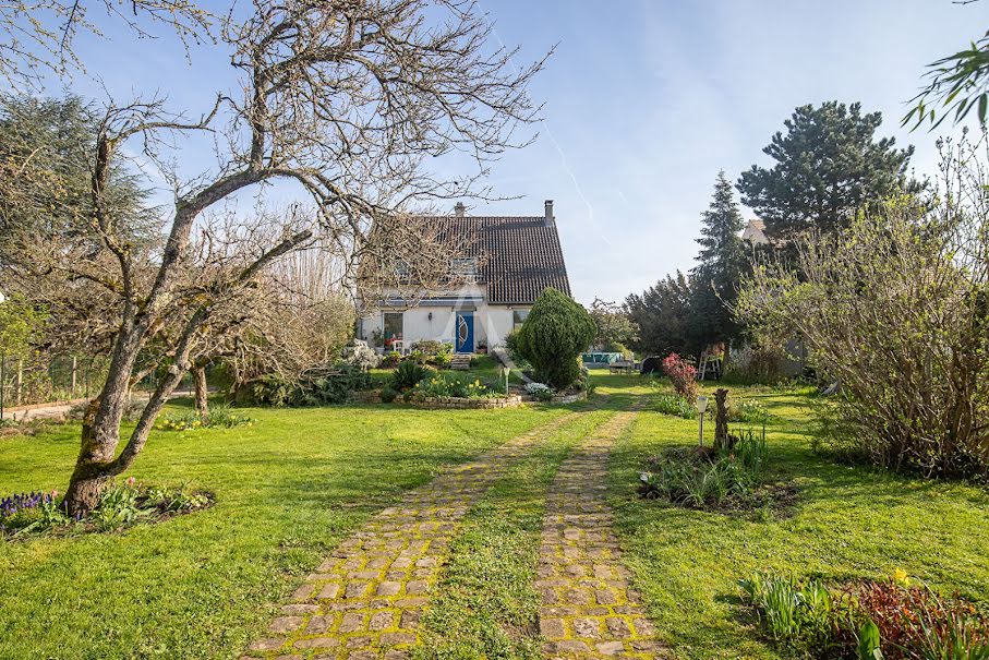 Vente maison 7 pièces 160 m² à Perigny sur yerres (94520), 498 000 €