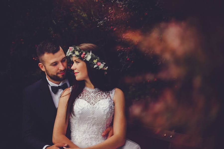 Fotógrafo de casamento Andrzej Paradowski (aparadowski). Foto de 24 de fevereiro 2020