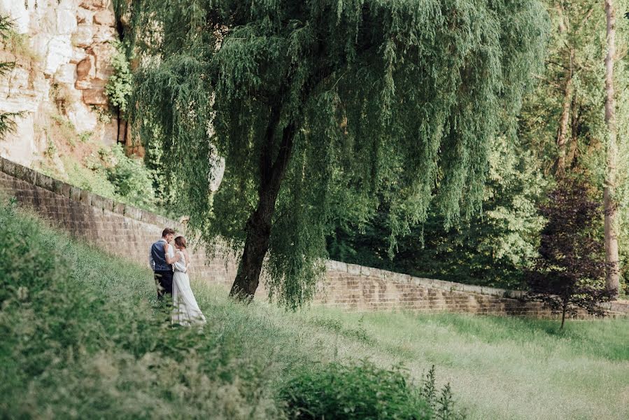 Photographe de mariage Dominika Montonen-Koivisto (montonenkoivisto). Photo du 19 mai 2023