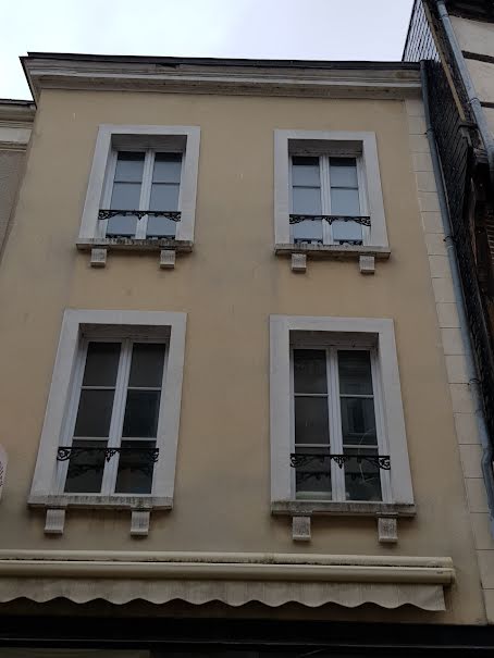 Vente maison  120 m² à Vierzon (18100), 79 000 €