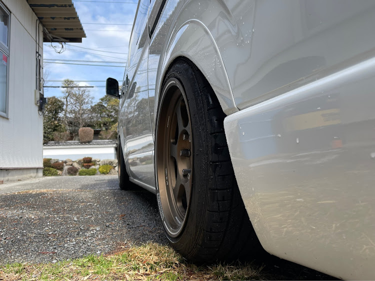 ハイエースバンの洗車に関するカスタム事例の投稿画像2枚目