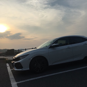 シビック FK7