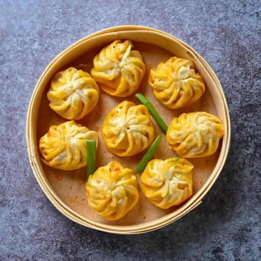 Veg Fried Corn & Cheese Momo [7pcs]