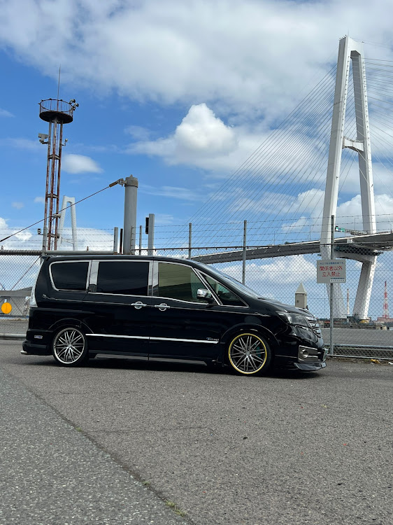 セレナの仕事が早く終わったので・箱車美装軍団・バイト帰りに・8月もよろしくお願いします・大雨で被災された皆様へお見舞い申し上げますに関するカスタム事例の投稿画像5枚目