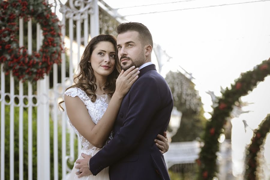 Fotografo di matrimoni Maria Raffaela Scalfati (scalfatiwedding). Foto del 21 novembre 2020