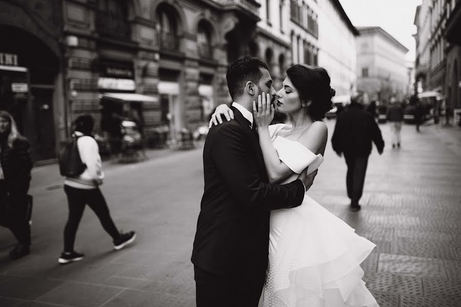 Fotógrafo de casamento Valeriya Volotkevich (vvolotkevich). Foto de 17 de junho 2019