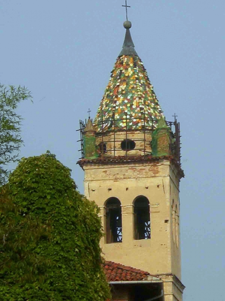 Campanile..un po' Arlecchino di Wilmanna