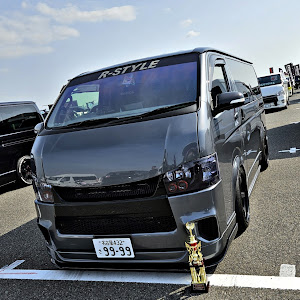 ハイエースバン KDH201V