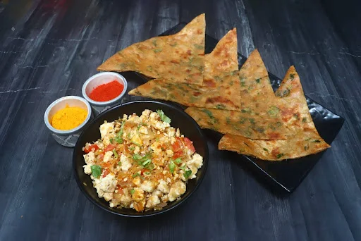 Paneer Bhurji [500 Ml] With 4 Lachha Paratha