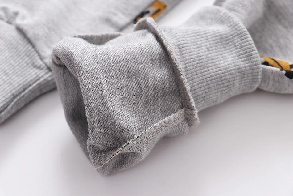 Pantalones de rizo de algodón para niños pequeños y medianos, cómodos y suaves, ideales para el uso diario y el juego activo.