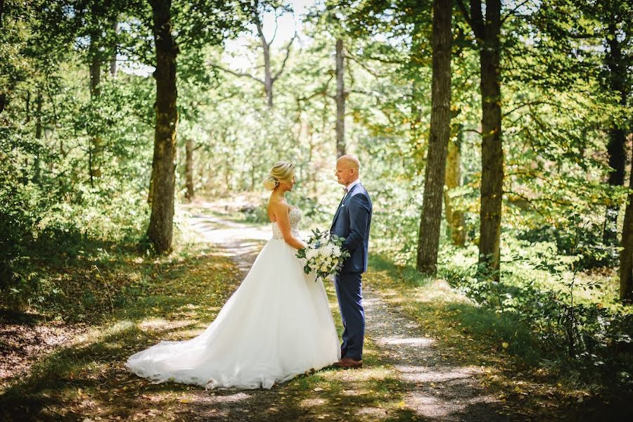 Fotografo di matrimoni Sandra Edin (edin). Foto del 30 marzo 2019