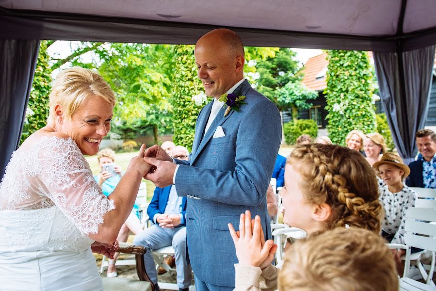 Photographe de mariage Daphne De La Cousine (daphnedelacou). Photo du 20 juillet 2017