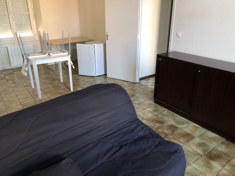 Location  appartement 2 pièces 42 m² à Chaumont (52000), 400 €