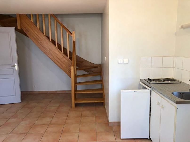 Vente immeuble 5 pièces 93 m² à Legé (44650), 191 900 €