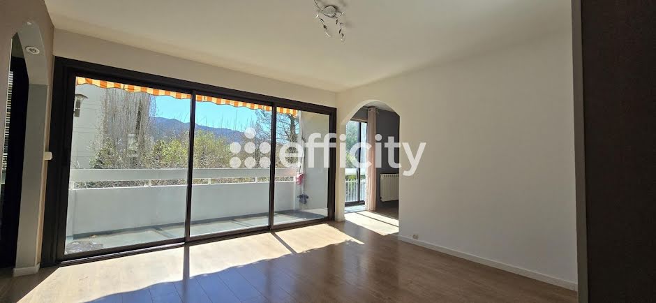 Vente appartement 4 pièces 70 m² à Marseille 11ème (13011), 229 500 €