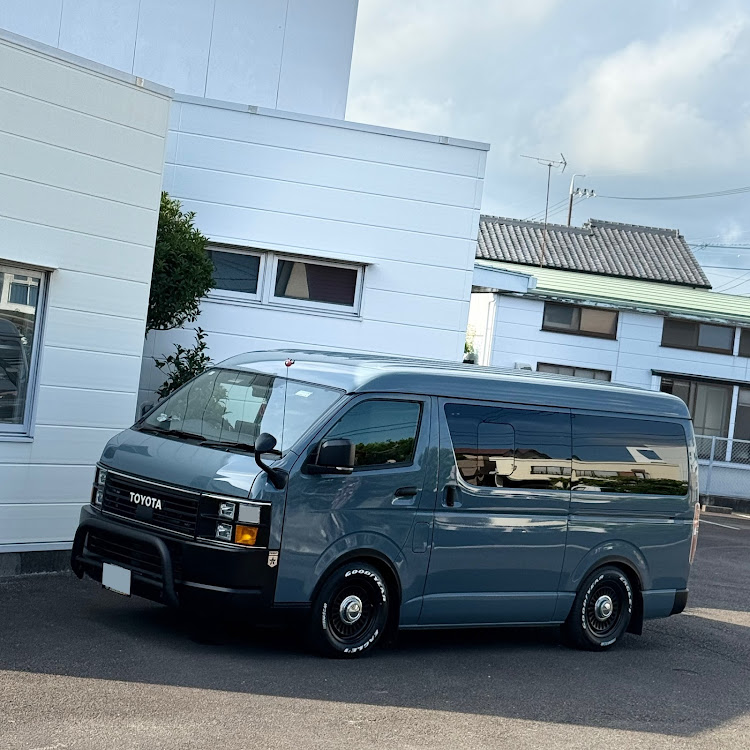 ハイエースバンの＃ハイエースカスタム・#リノカ・#ハイエースバン・ハイエースカスタムに関するカスタム事例の投稿画像1枚目