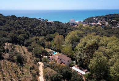 Villa avec jardin et terrasse 8