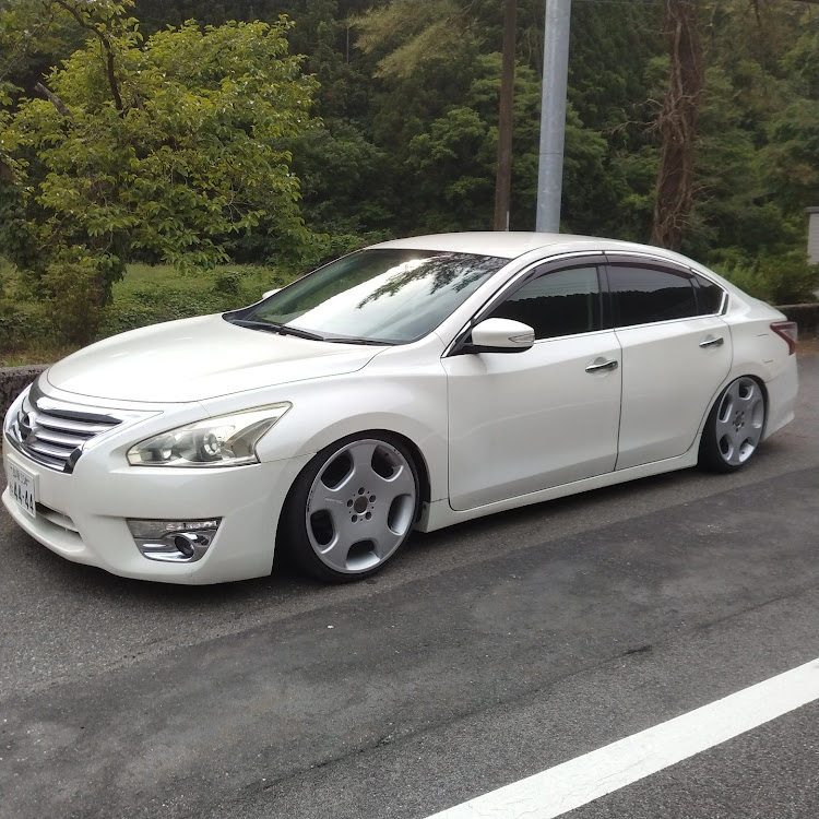 ティアナの車高調整・ムーヴコンテ・車高短・L575sに関するカスタム事例の投稿画像1枚目