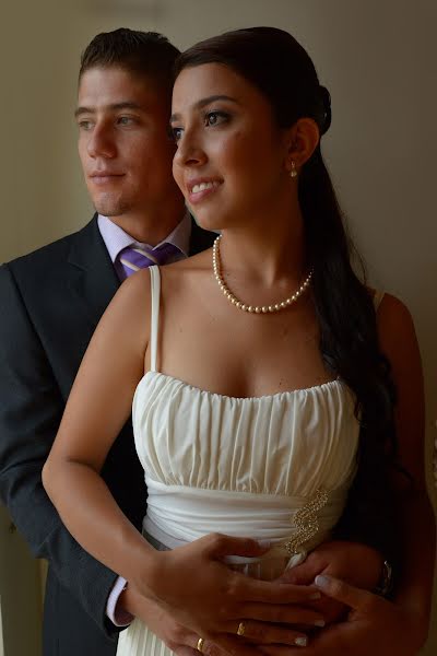 Wedding photographer Carlos Gomez (carlosgomez). Photo of 9 August 2015