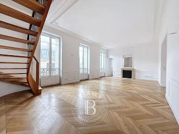 duplex à Paris 16ème (75)