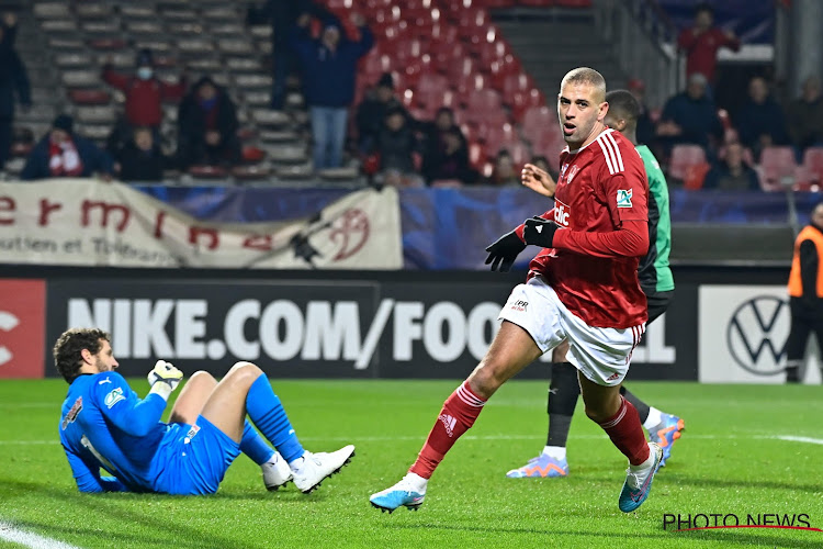 Cinq choses à savoir sur Islam Slimani, le "panic buy" du RSC Anderlecht