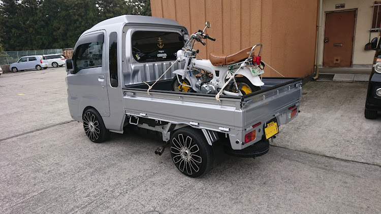 ハイゼットジャンボのダックス修理にもっていくとこ・2019ベストショットに関するカスタム事例の投稿画像3枚目