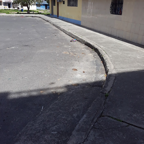 Opiniones de Estacionamiento S19B en Quito - Aparcamiento