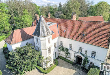 Maison avec piscine et terrasse 9