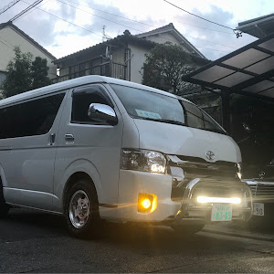 ハイエースバン