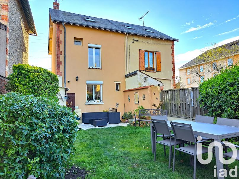 Vente maison 4 pièces 90 m² à Auneau-Bleury-Saint-Symphorien (28700), 196 000 €