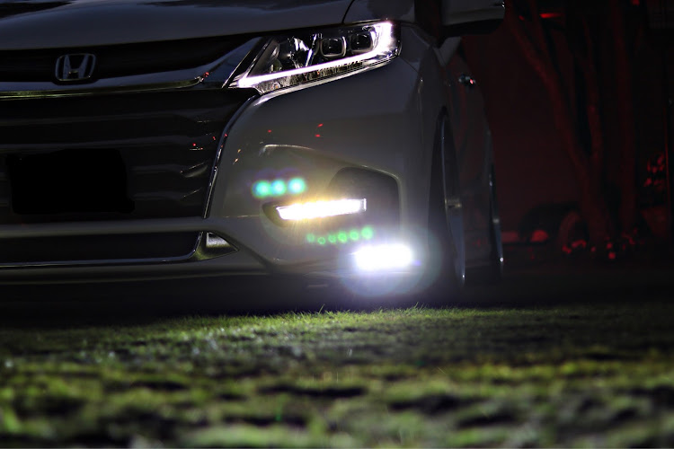 オデッセイの撮りまくり・RC1・一眼修行の旅・後期バンパー・ワンオフデイライトに関するカスタム事例の投稿画像1枚目