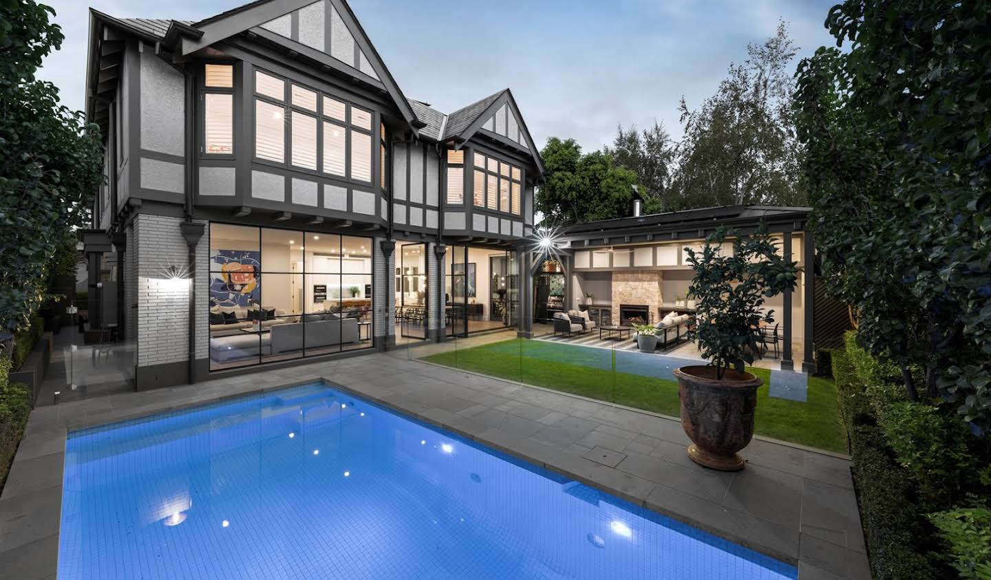 Maison Malvern East