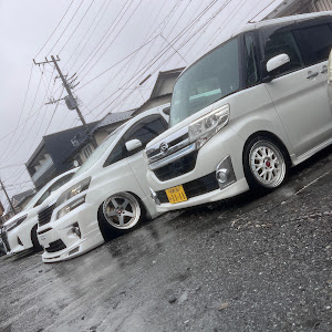 ヴェルファイア GGH20W