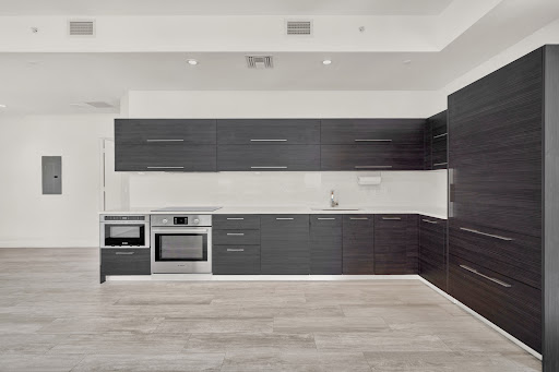 Apartment with pool 3