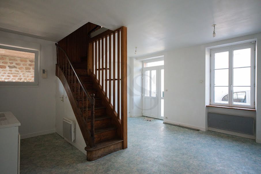 Vente maison 5 pièces 92 m² à Briouze (61220), 79 900 €