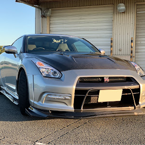 NISSAN GT-R R35