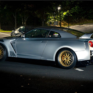 NISSAN GT-R R35