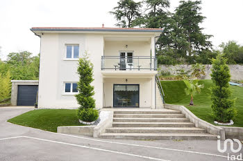 maison à Saint-Clair-du-Rhône (38)