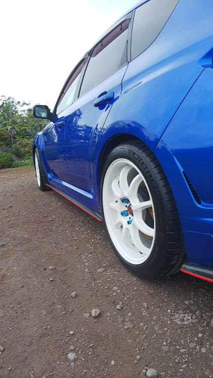 インプレッサ WRX STIの休日・洗車・春・桜・散歩に関するカスタム事例の投稿画像4枚目