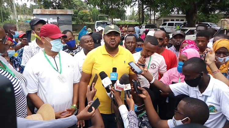 Msambweni MP-elect Feisal Bader addresses the media at Gasi in Msambweni on Tuesday