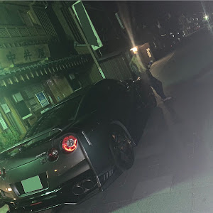 NISSAN GT-R R35