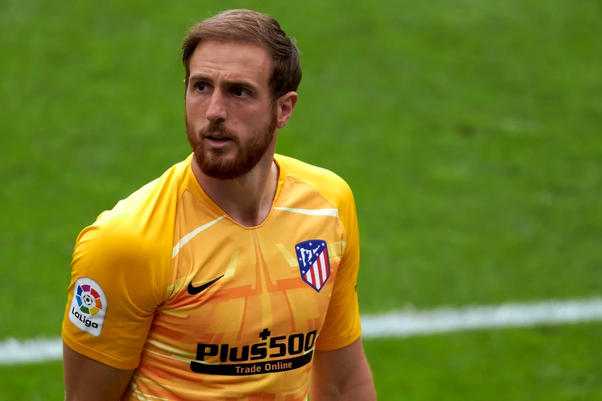 Jan Oblak reageert op geruchten over transfer naar Chelsea: "Daar praten we later over"