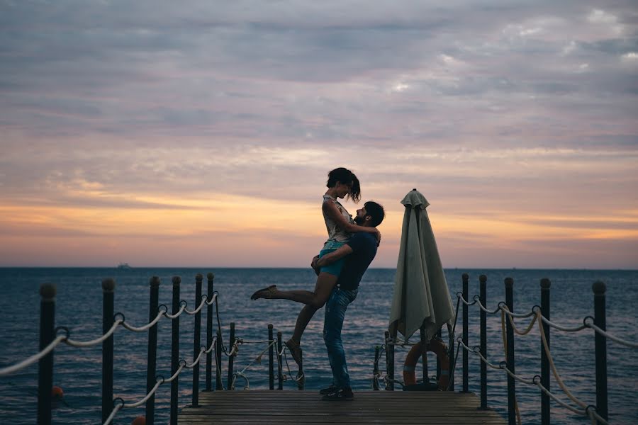 Wedding photographer Anastasiya Mozheyko (nastenavs). Photo of 6 March 2019