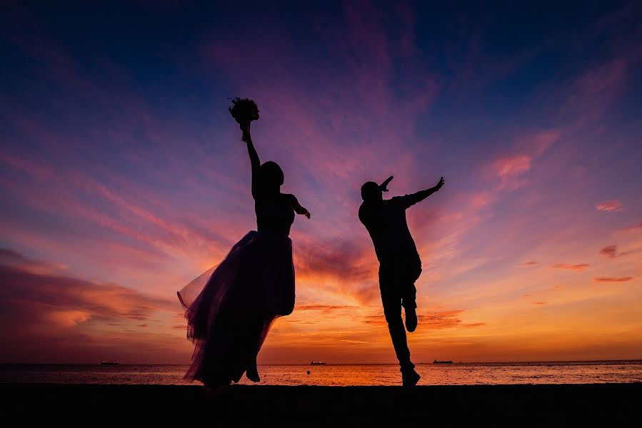 Fotógrafo de casamento Jeyson Becerra (jeysonbecerra). Foto de 27 de abril 2020