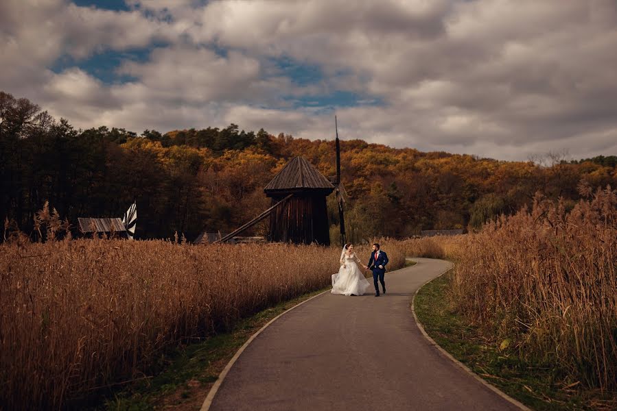 Huwelijksfotograaf Ionut Mircioaga (ionutmircioaga). Foto van 11 april 2019