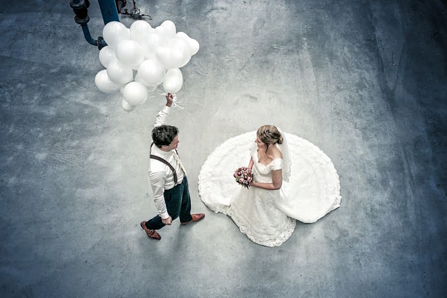 Fotógrafo de casamento Manola Van Leeuwe (manolavanleeuwe). Foto de 11 de janeiro 2015