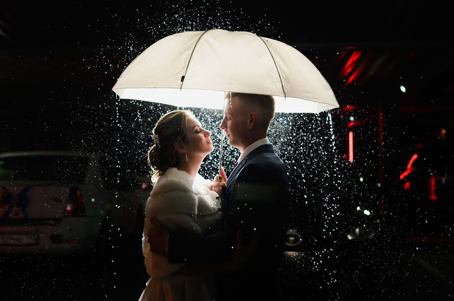 Fotógrafo de bodas Dmitriy Leshukov (demga). Foto del 30 de septiembre 2019