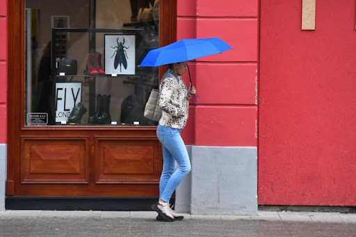 U Srbiji sutra osetno hladnije i oblačno vreme, sa mestimičnom kišom