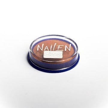 Rubor Nailen Cómplice  undefined