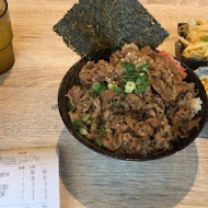 牛匠太郎x直火炙燒丼飯